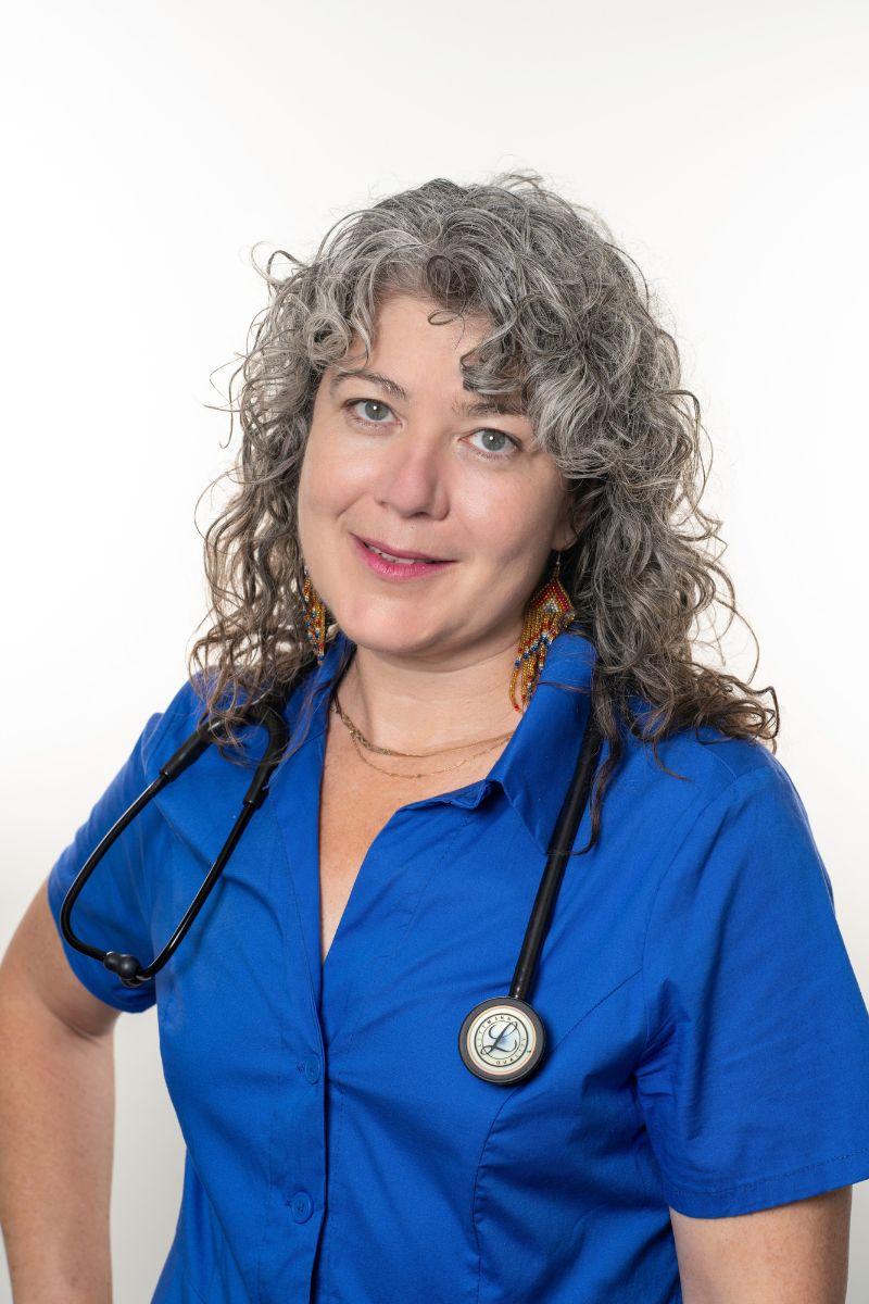 Dr Giselle Lefebvre 02339 small